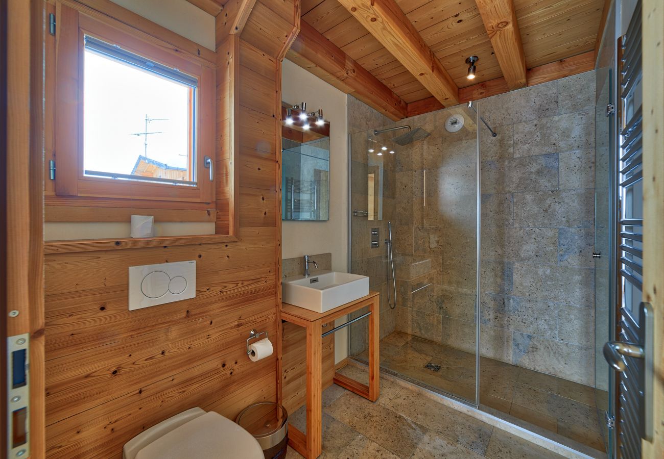 Salle de bain luxe et moderne