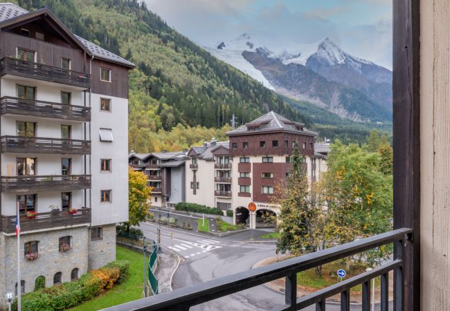 Appartement à Chamonix-Mont-Blanc - Slalom: Residence Chamois Blanc Appartement à Chamonix-Mont-Blanc - Slalom: Residence Chamois Blanc