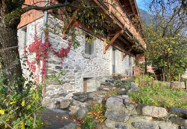 Appartement à Servoz - Le Mont Petit Appartement à Servoz - Le Mont Petit