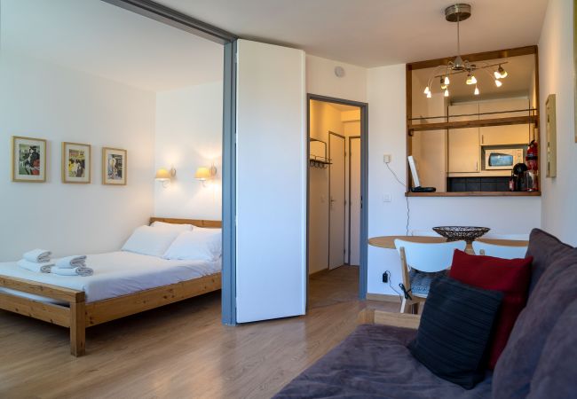 Apartment in Chamonix-Mont-Blanc - Summit: Residence Chamois Blanc
