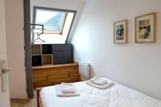 Apartment in Chamonix-Mont-Blanc - Summit: Residence Chamois Blanc