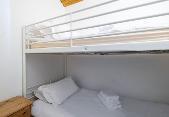 Apartment in Chamonix-Mont-Blanc - Skyhook: Batiment B Apartment in Chamonix-Mont-Blanc - Skyhook: Batiment B
