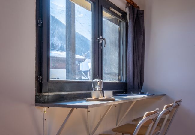 Apartment in Chamonix-Mont-Blanc - Skyhook: Batiment B Apartment in Chamonix-Mont-Blanc - Skyhook: Batiment B