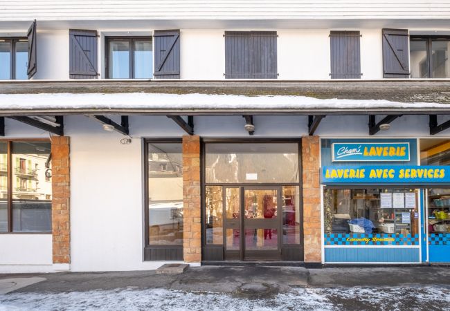 Apartment in Chamonix-Mont-Blanc - Skyhook: Batiment B Apartment in Chamonix-Mont-Blanc - Skyhook: Batiment B