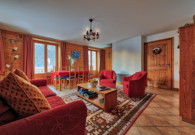 Chamonix apartment living space Large and luxurious living area
