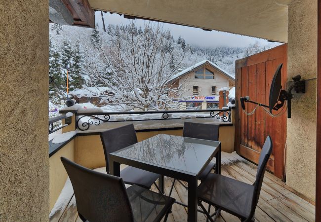 Apartment in Les Houches - Alpine Retreat: Residence Le Kandahar Apartment in Les Houches - Alpine Retreat: Residence Le Kandahar