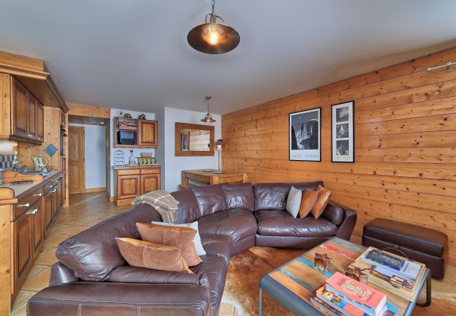 Apartment in Les Houches - Alpine Retreat: Residence Le Kandahar Apartment in Les Houches - Alpine Retreat: Residence Le Kandahar