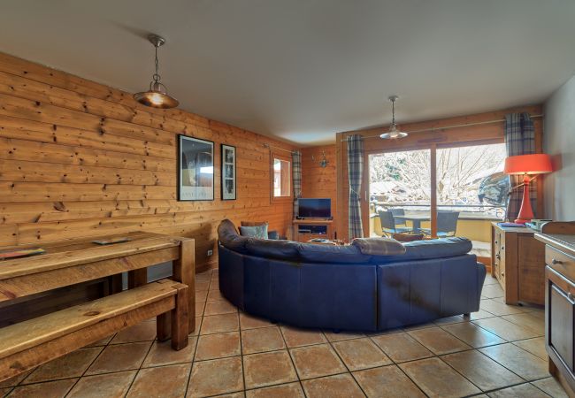 Apartment in Les Houches - Alpine Retreat: Residence Le Kandahar Apartment in Les Houches - Alpine Retreat: Residence Le Kandahar