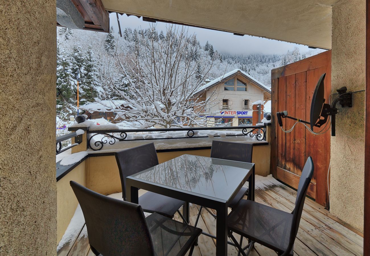 Apartment in Les Houches - Alpine Retreat: Residence Le Kandahar Apartment in Les Houches - Alpine Retreat: Residence Le Kandahar