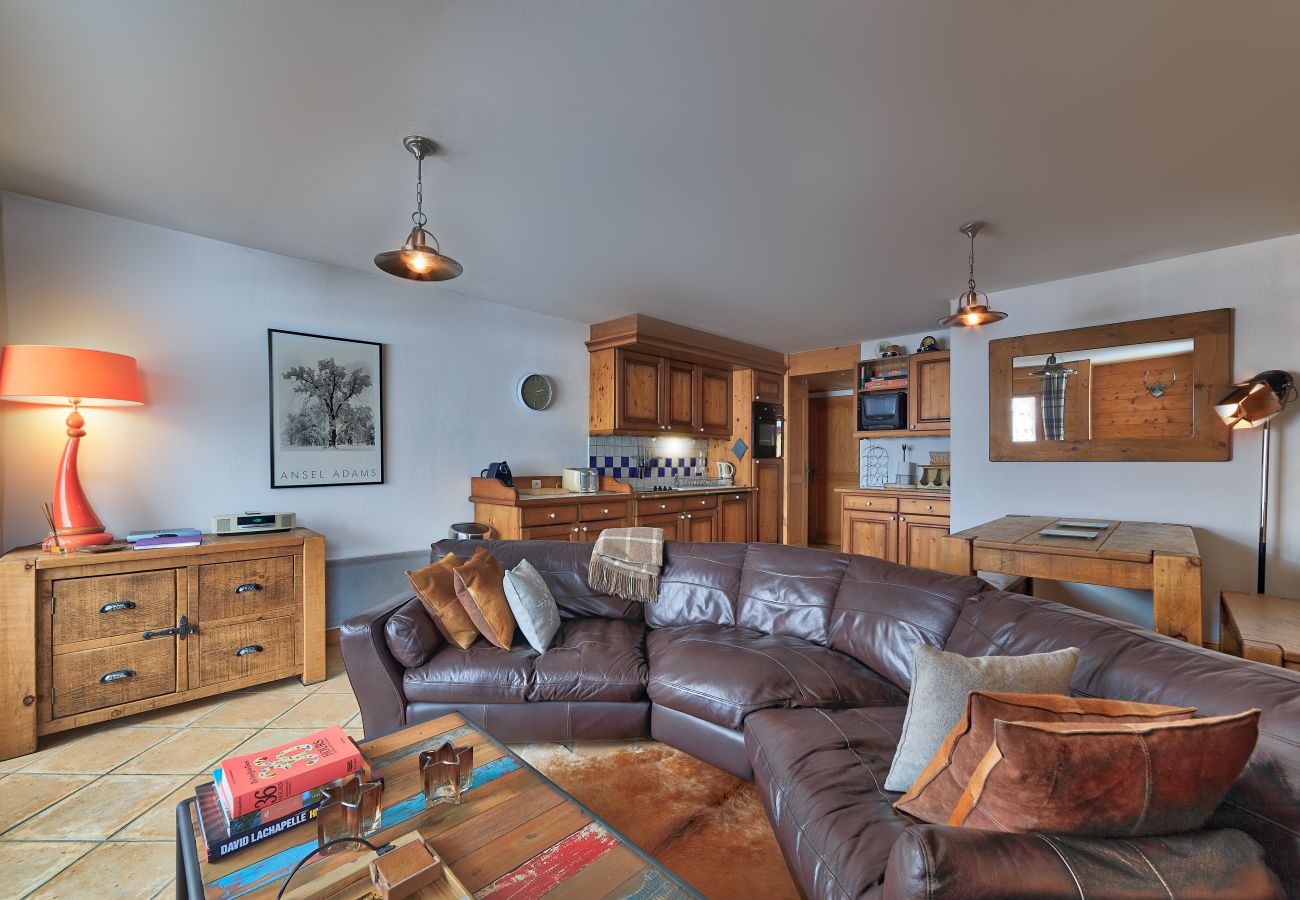 Apartment in Les Houches - Alpine Retreat: Residence Le Kandahar Apartment in Les Houches - Alpine Retreat: Residence Le Kandahar