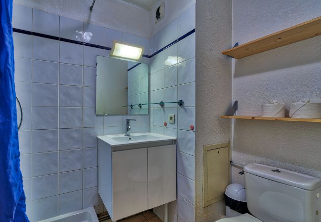 Studio in Chamonix-Mont-Blanc - Chatenet: Residence Courmayeur C Studio in Chamonix-Mont-Blanc - Chatenet: Residence Courmayeur C