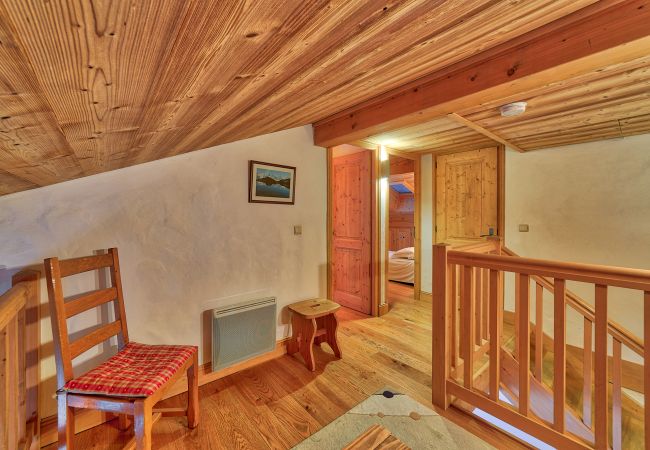 Chalet in Chamonix-Mont-Blanc - Chalet Coralie Chalet in Chamonix-Mont-Blanc - Chalet Coralie