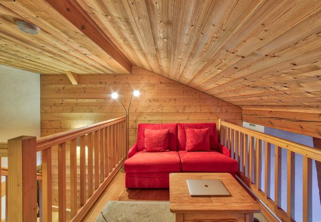 Chalet in Chamonix-Mont-Blanc - Chalet Coralie Chalet in Chamonix-Mont-Blanc - Chalet Coralie