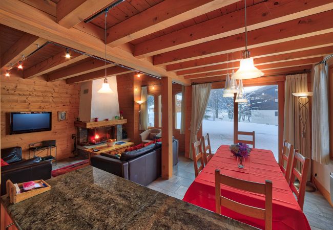 Chalet in Chamonix-Mont-Blanc - Chalet Coralie