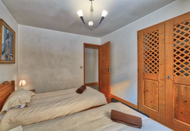 Apartment in Chamonix-Mont-Blanc - Burgundy: residence Villa Vallet Apartment in Chamonix-Mont-Blanc - Burgundy: residence Villa Vallet