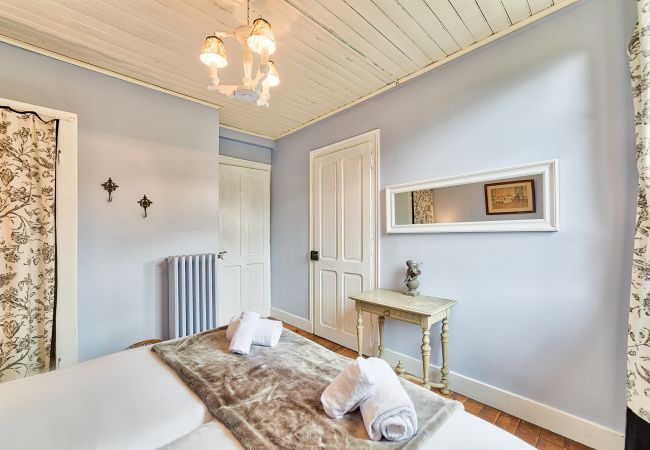 Chalet in Chamonix-Mont-Blanc - Chalet Primerose Chalet in Chamonix-Mont-Blanc - Chalet Primerose