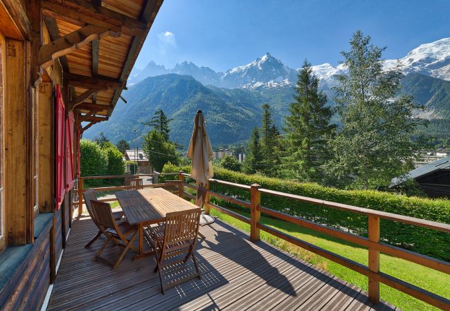Chalet in Chamonix-Mont-Blanc - Chalet Primerose Chalet in Chamonix-Mont-Blanc - Chalet Primerose