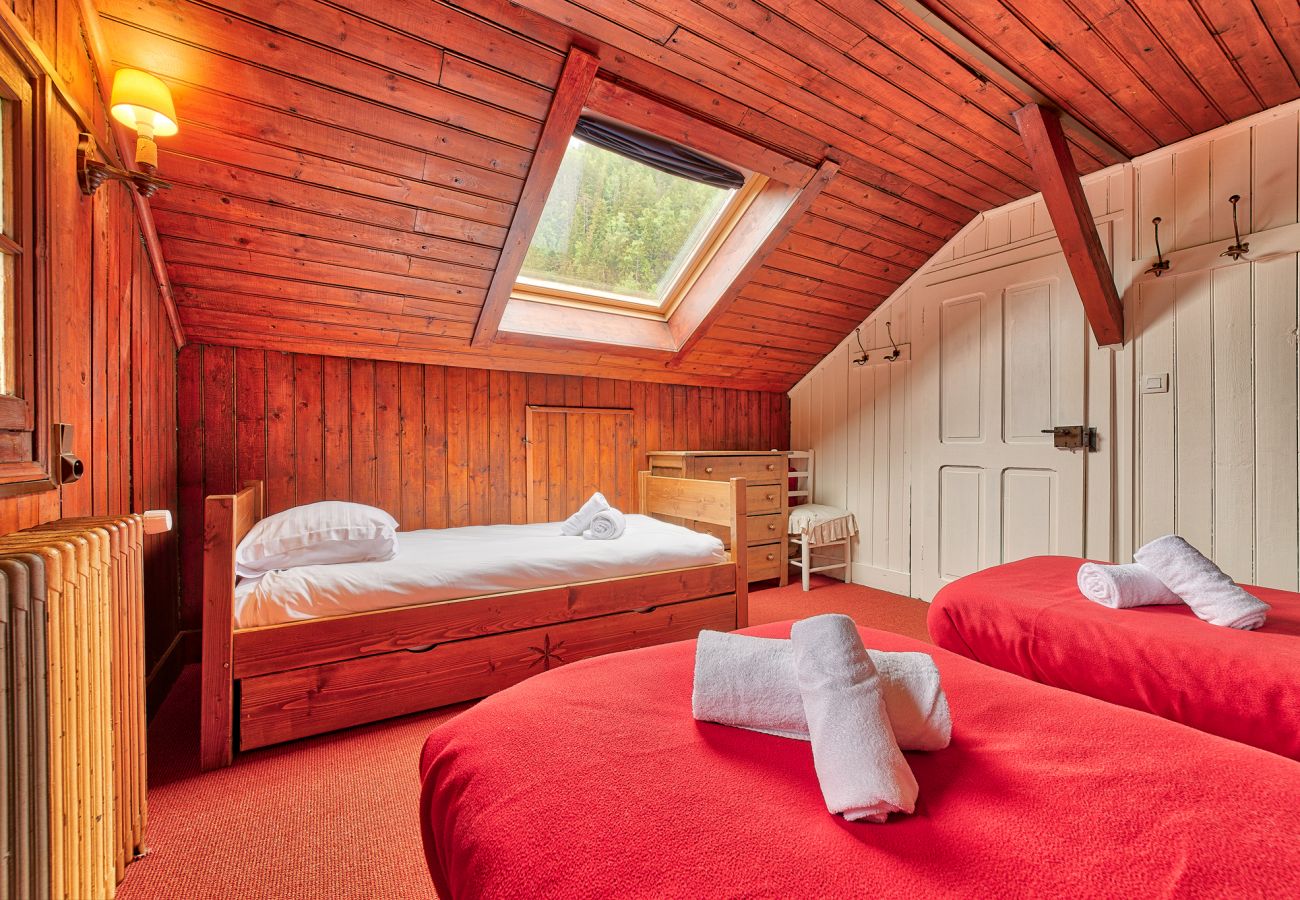 Chalet in Chamonix-Mont-Blanc - Chalet Primerose Chalet in Chamonix-Mont-Blanc - Chalet Primerose