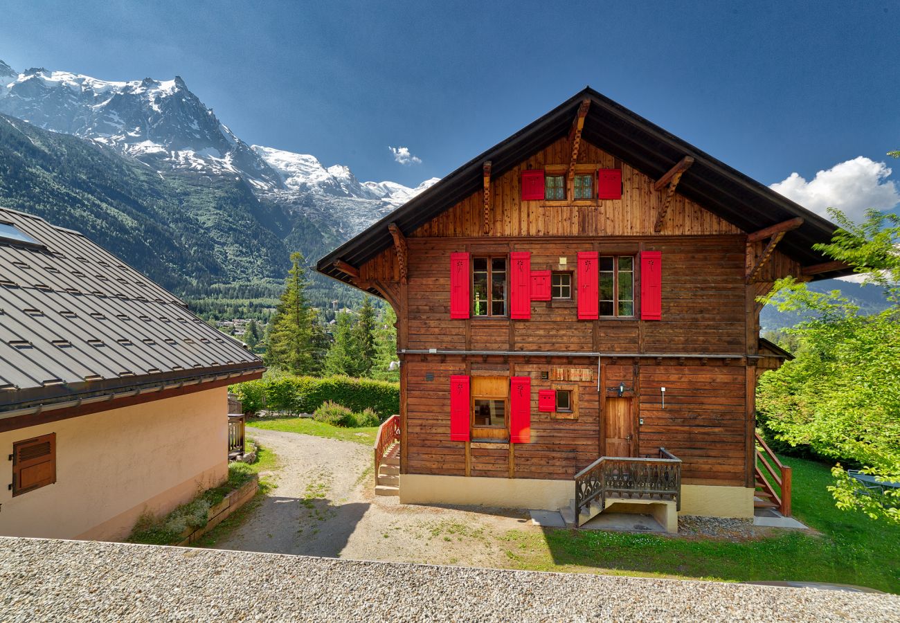 Chalet in Chamonix-Mont-Blanc - Chalet Primerose Chalet in Chamonix-Mont-Blanc - Chalet Primerose