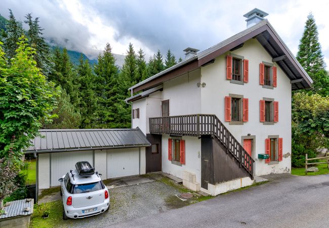 Apartment in Chamonix-Mont-Blanc - Serenite