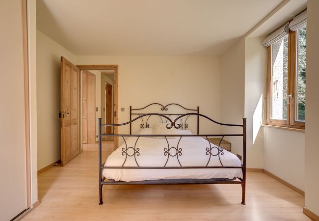 Apartment in Chamonix-Mont-Blanc - Serenite Apartment in Chamonix-Mont-Blanc - Serenite