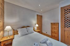 Apartment in Chamonix-Mont-Blanc - Beaujolais: Residence Villa Vallet