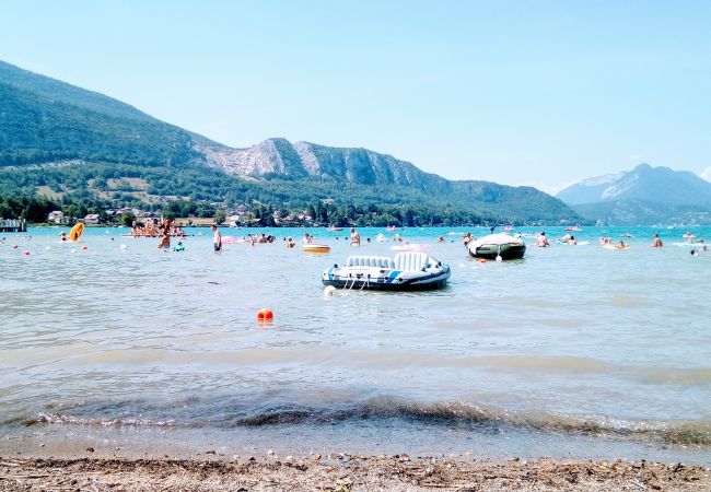 Chalet in Doussard - Cabin No 7 Lac d'Annecy Chalet in Doussard - Cabin No 7 Lac d'Annecy