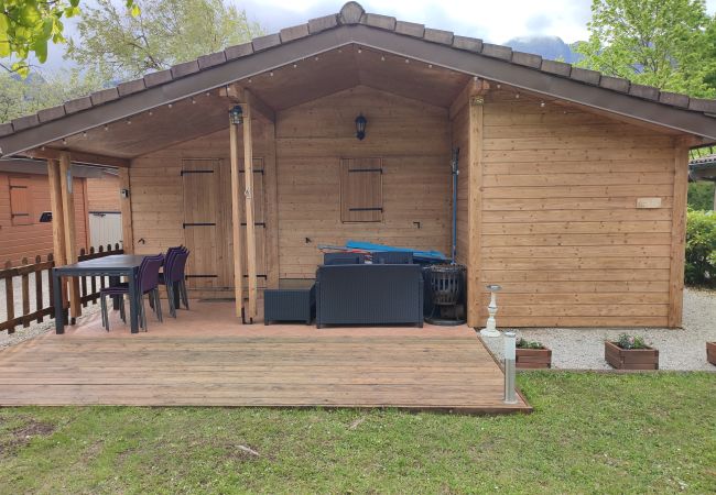Chalet in Doussard - Cabin No 7 Lac d'Annecy Chalet in Doussard - Cabin No 7 Lac d'Annecy