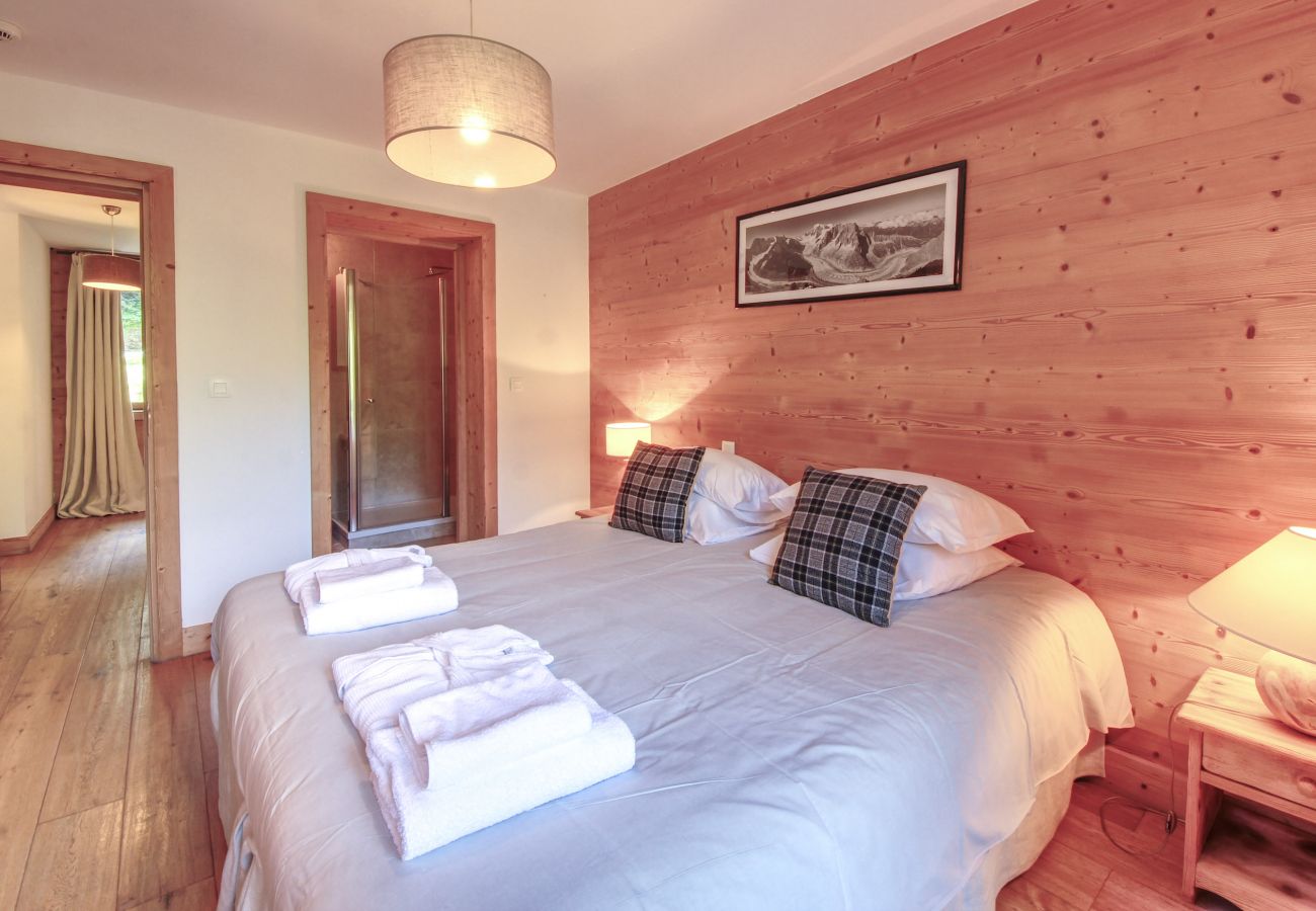 Chalet in Chamonix-Mont-Blanc - PRIVATE Chalet Flocon de Neige