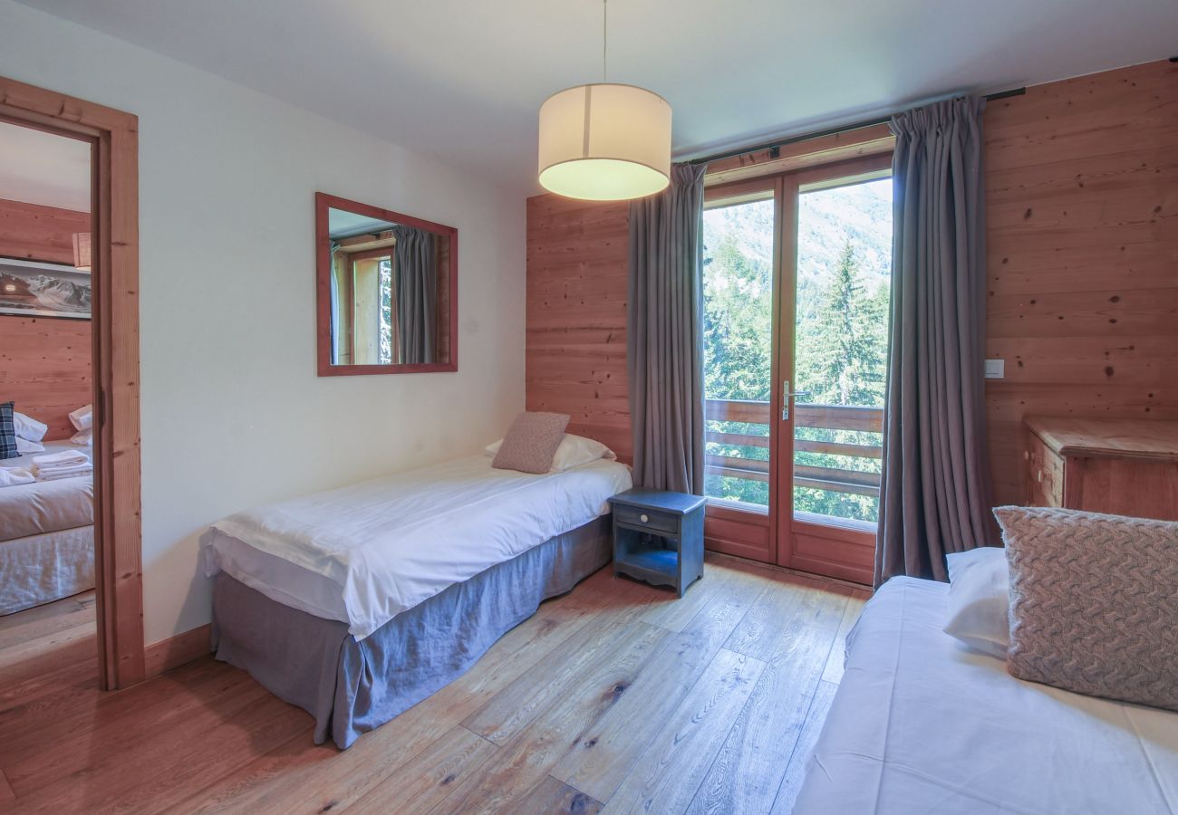 Chalet in Chamonix-Mont-Blanc - PRIVATE Chalet Flocon de Neige