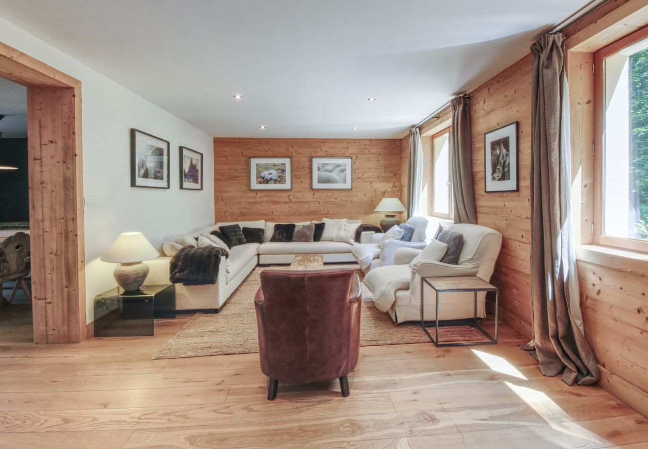 Chalet in Chamonix-Mont-Blanc - PRIVATE Chalet Flocon de Neige
