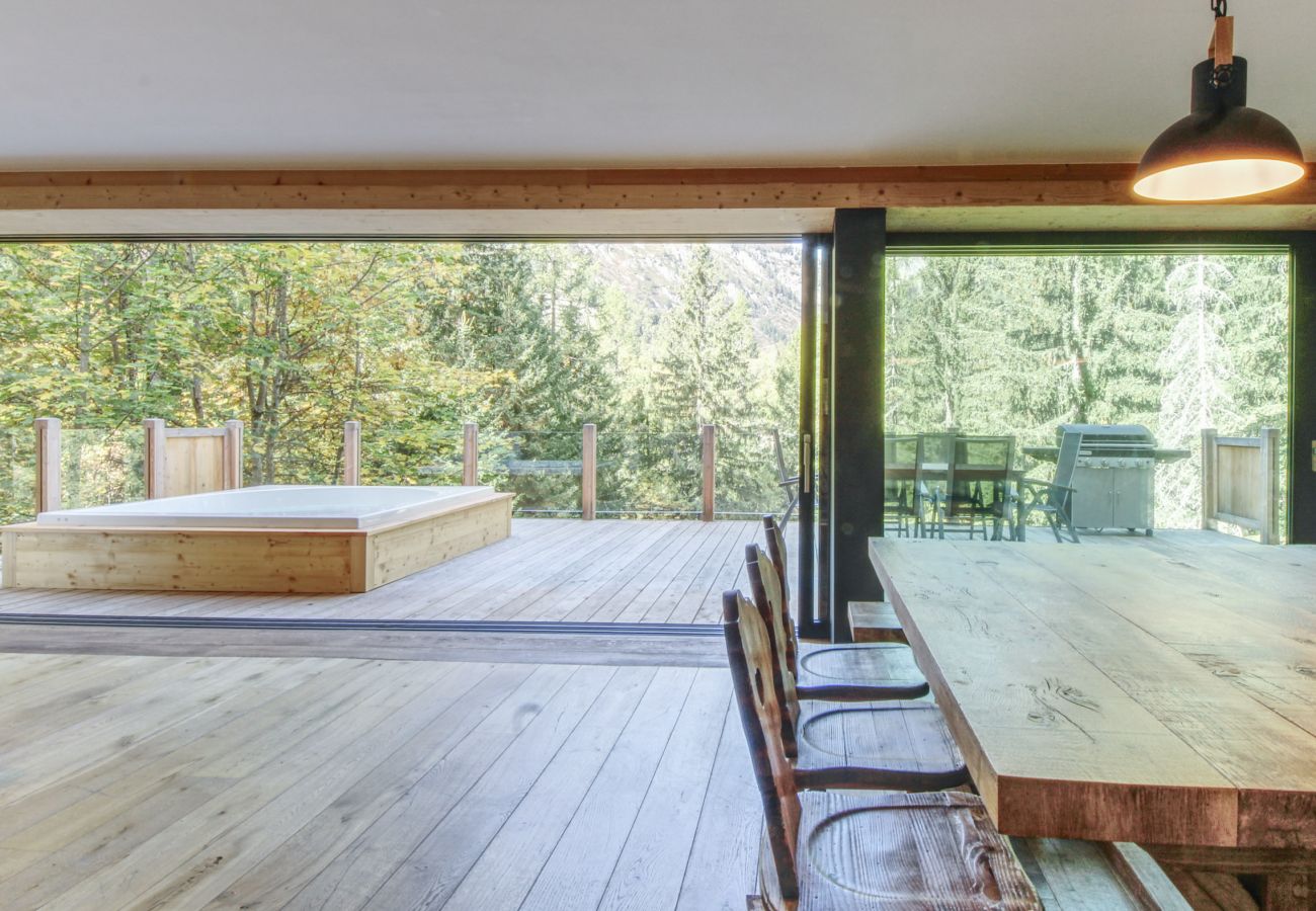 Chalet in Chamonix-Mont-Blanc - PRIVATE Chalet Flocon de Neige