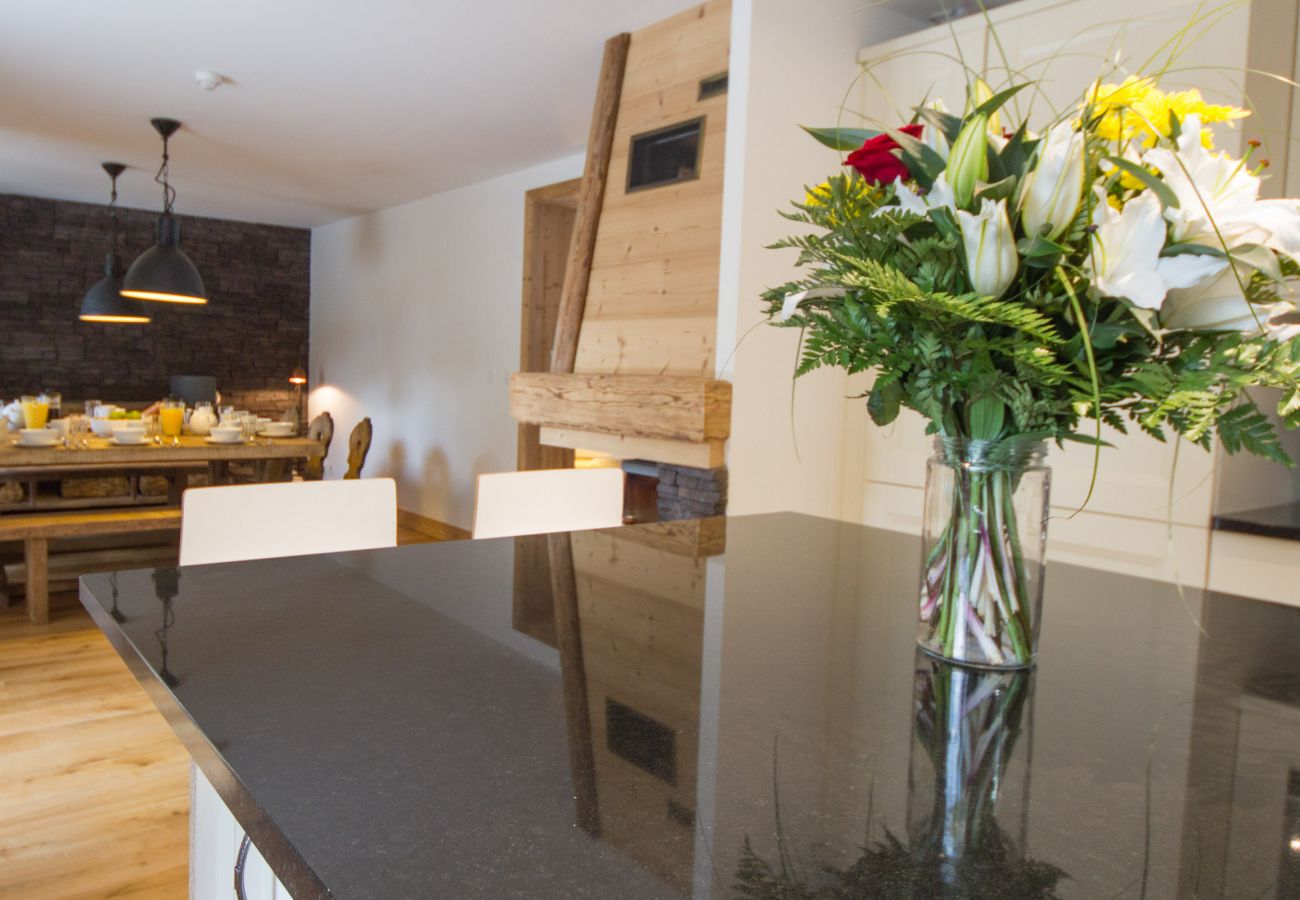 Chalet in Chamonix-Mont-Blanc - PRIVATE Chalet Flocon de Neige