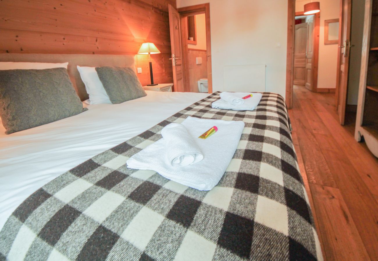 Chalet in Chamonix-Mont-Blanc - PRIVATE Chalet Flocon de Neige