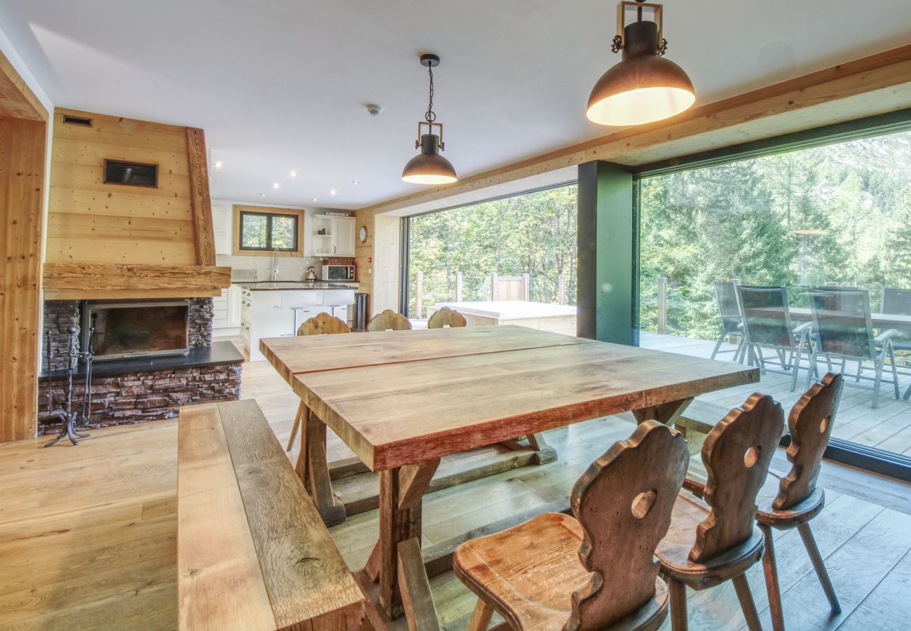 Chalet in Chamonix-Mont-Blanc - PRIVATE Chalet Flocon de Neige