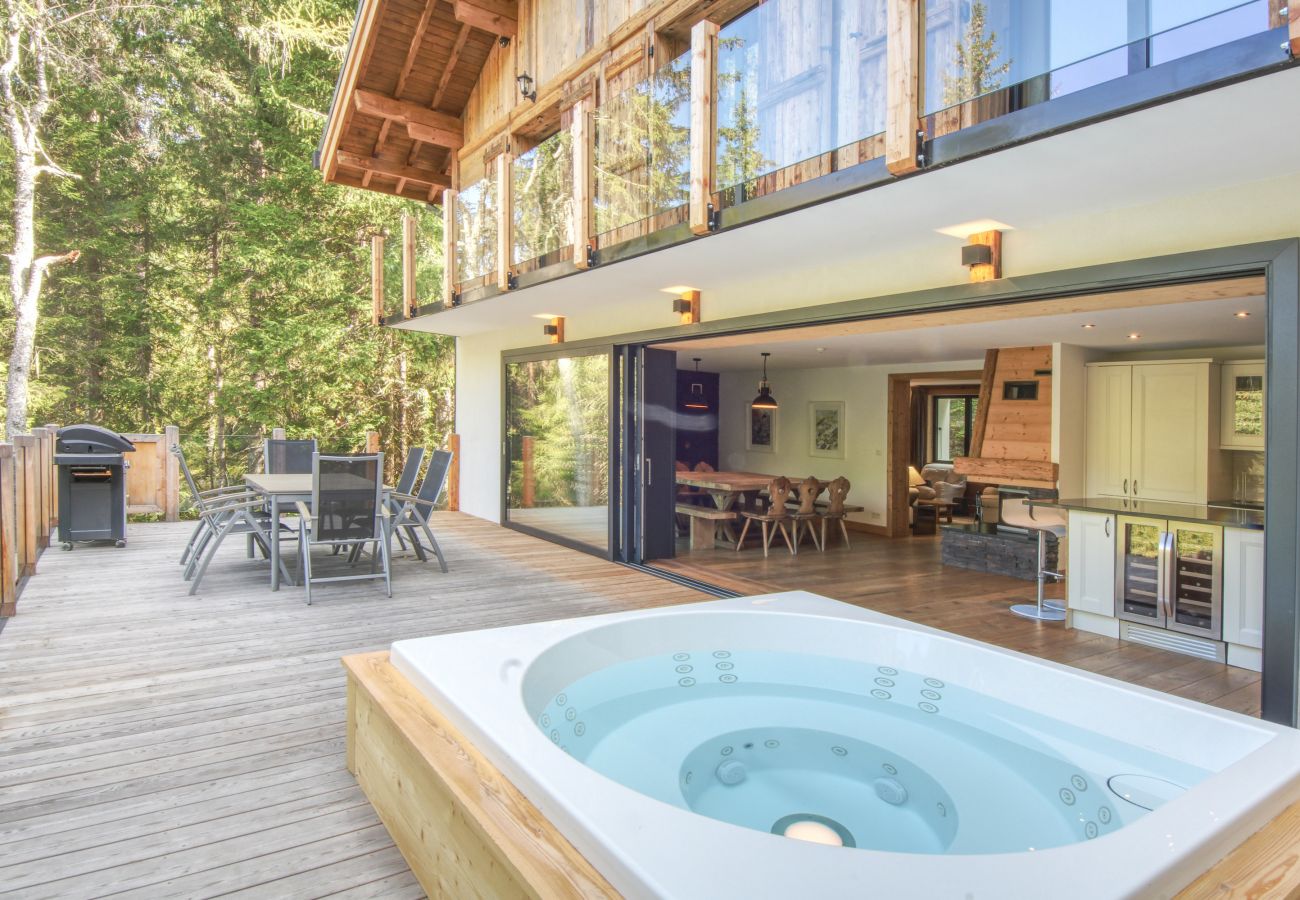 Chalet in Chamonix-Mont-Blanc - PRIVATE Chalet Flocon de Neige