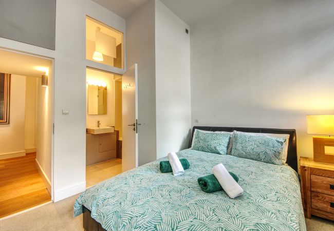 Apartment in Chamonix-Mont-Blanc - Apartment Royale Apartment in Chamonix-Mont-Blanc - Apartment Royale