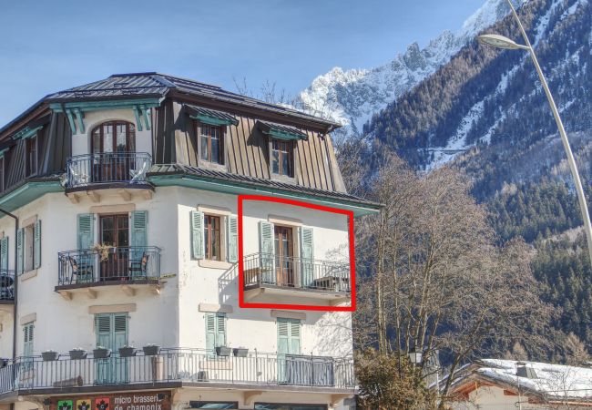 Apartment in Chamonix-Mont-Blanc - Apartment Bonatti 202