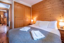 Apartment in Chamonix-Mont-Blanc - Marmottes: Chalet Mont-Blanc