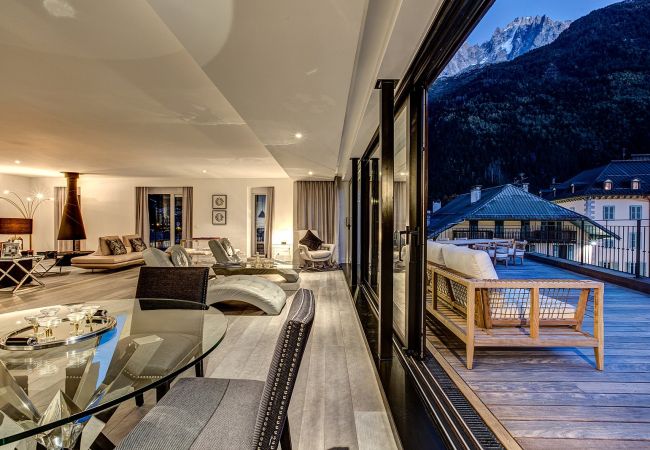 Apartment in Chamonix-Mont-Blanc - Penthouse Le Lustre Apartment in Chamonix-Mont-Blanc - Penthouse Le Lustre